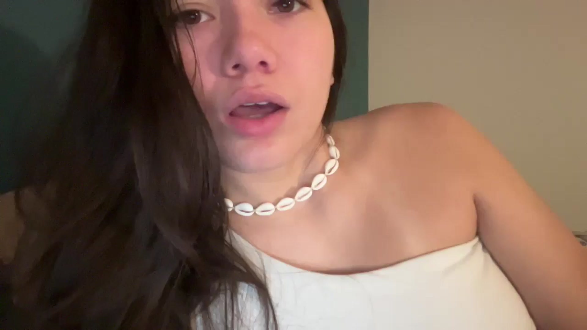 Gallery image thumbnail from imava's myfreecams stream on, 03/25/2025, 23:02 image 1 of 20