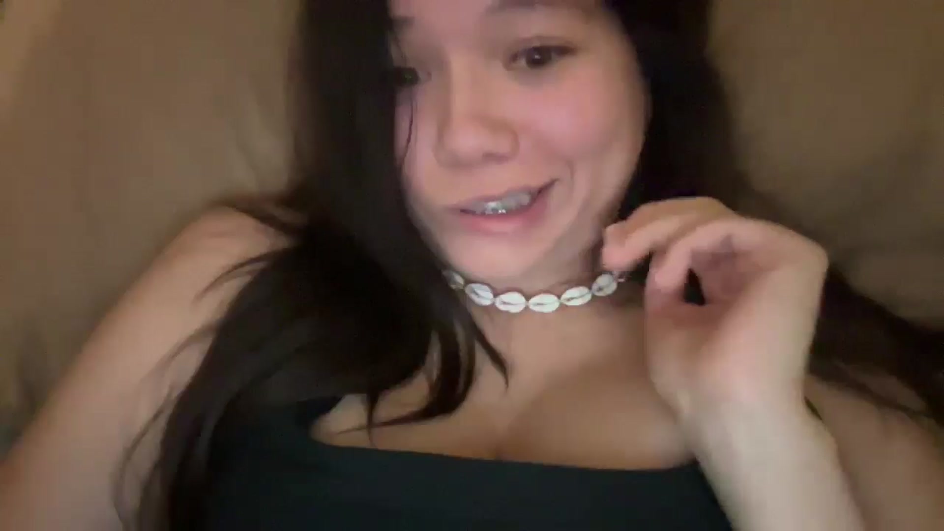 Gallery image thumbnail from imava's myfreecams stream on, 04/01/2025, 02:17 image 15 of 20