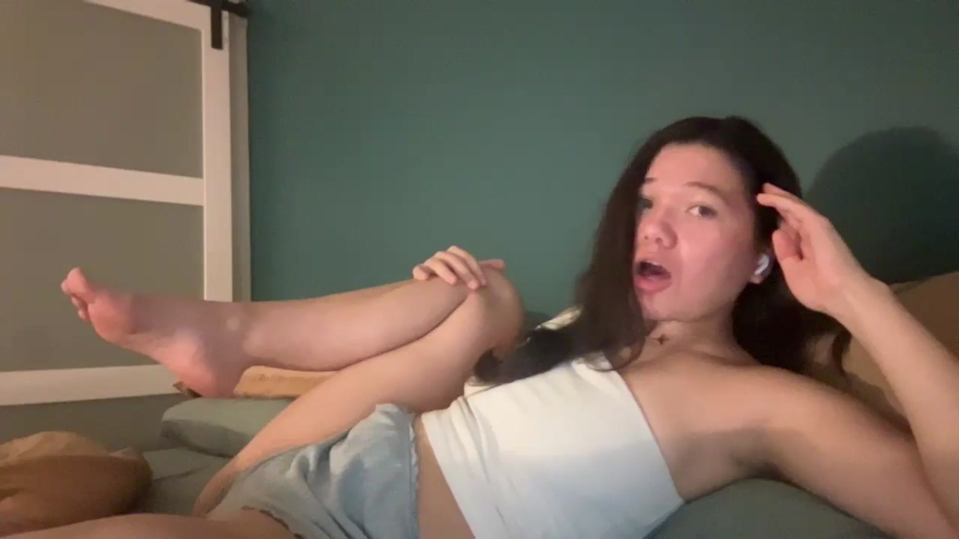 Gallery image thumbnail from imava's myfreecams stream on, 05/13/2025, 08:02 image 9 of 20