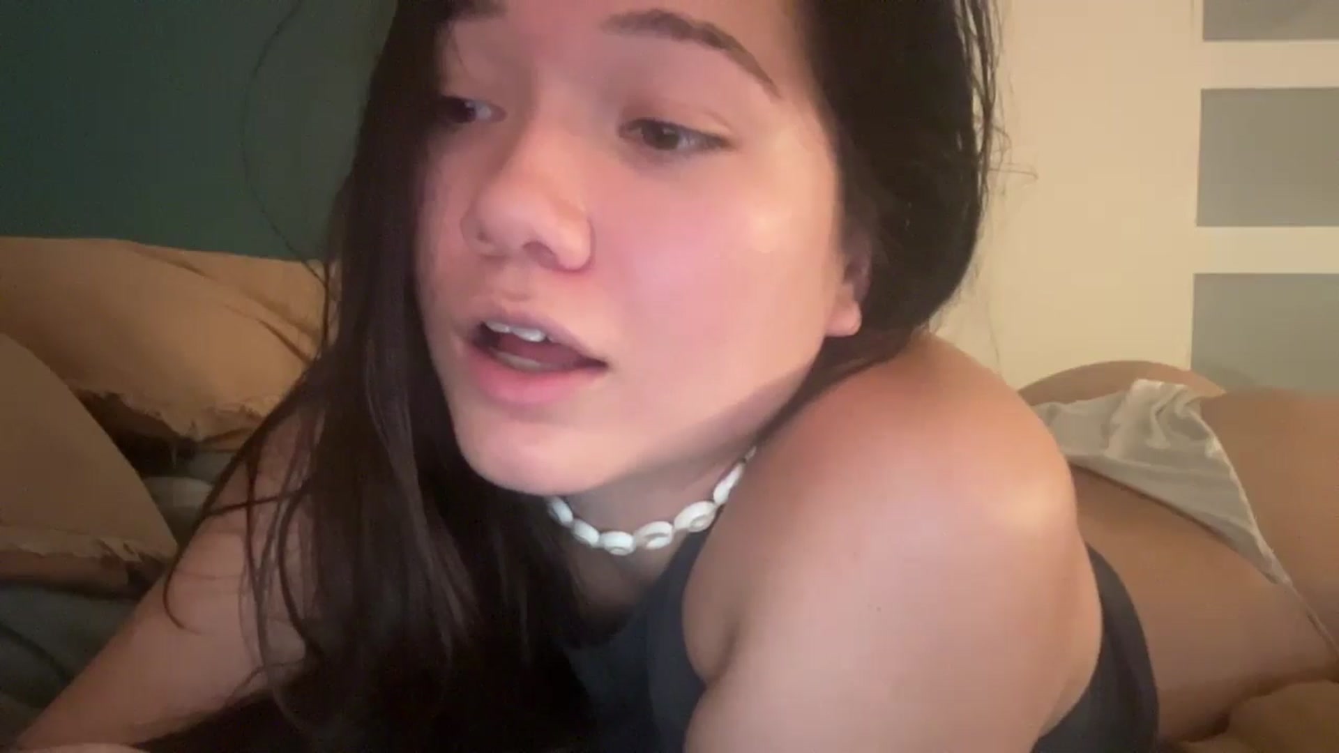 Gallery image thumbnail from imava's myfreecams stream on, 05/16/2025, 04:04 image 4 of 20