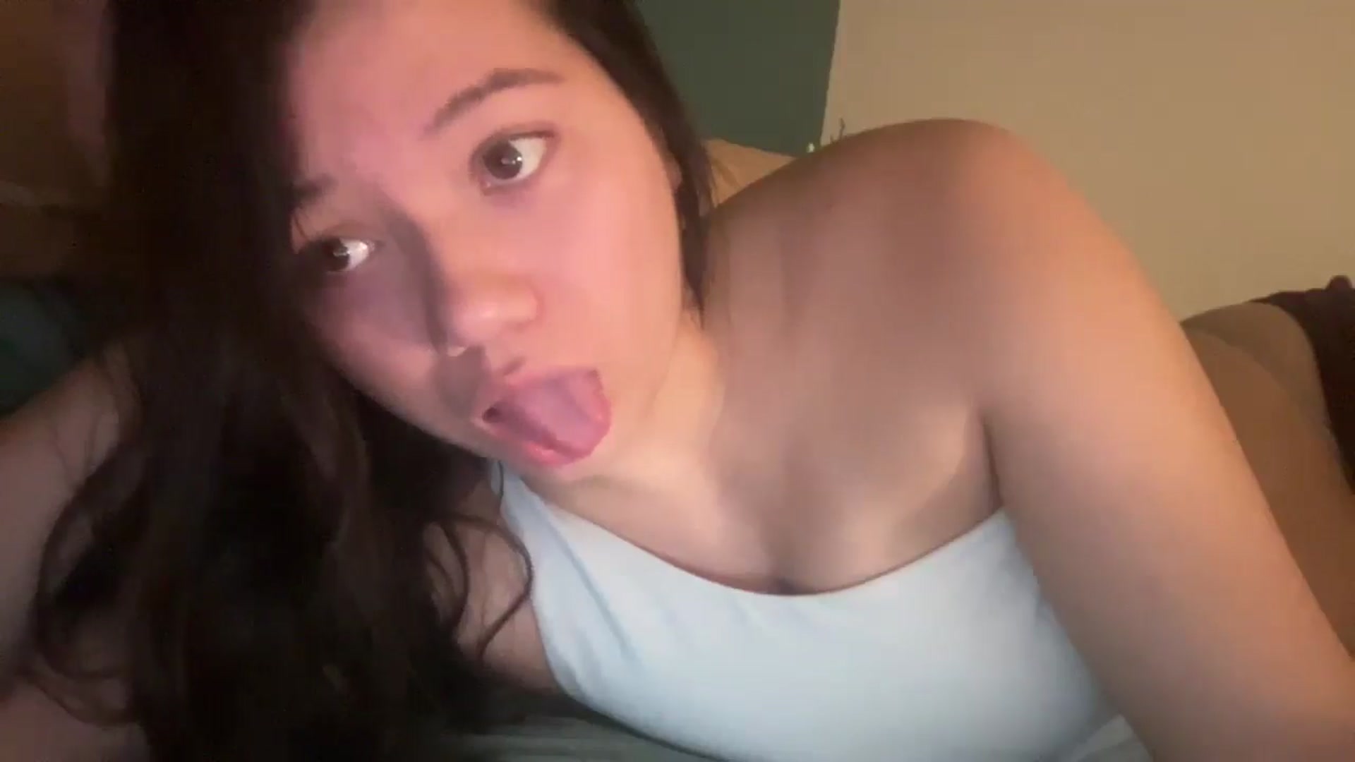 Gallery image thumbnail from imava's myfreecams stream on, 05/18/2025, 07:54 image 19 of 20
