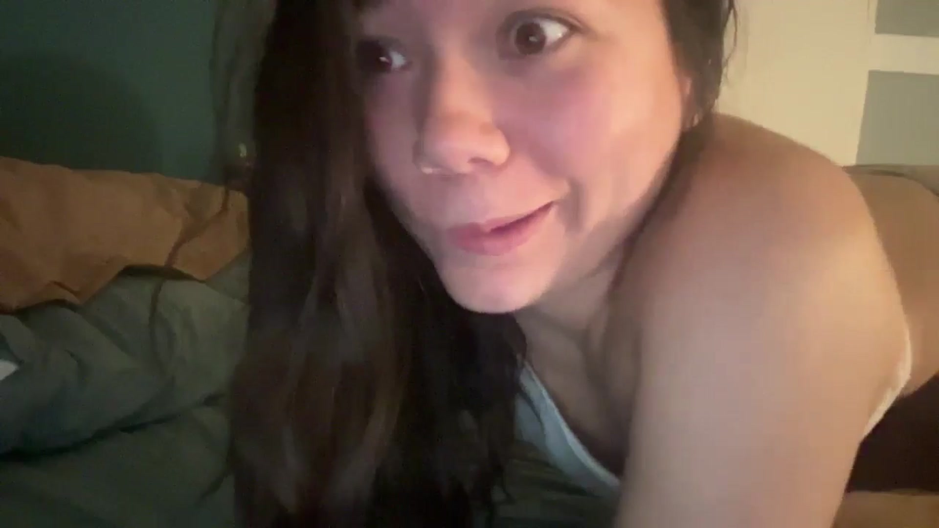 Gallery image thumbnail from imava's myfreecams stream on, 05/18/2025, 08:28 image 20 of 20