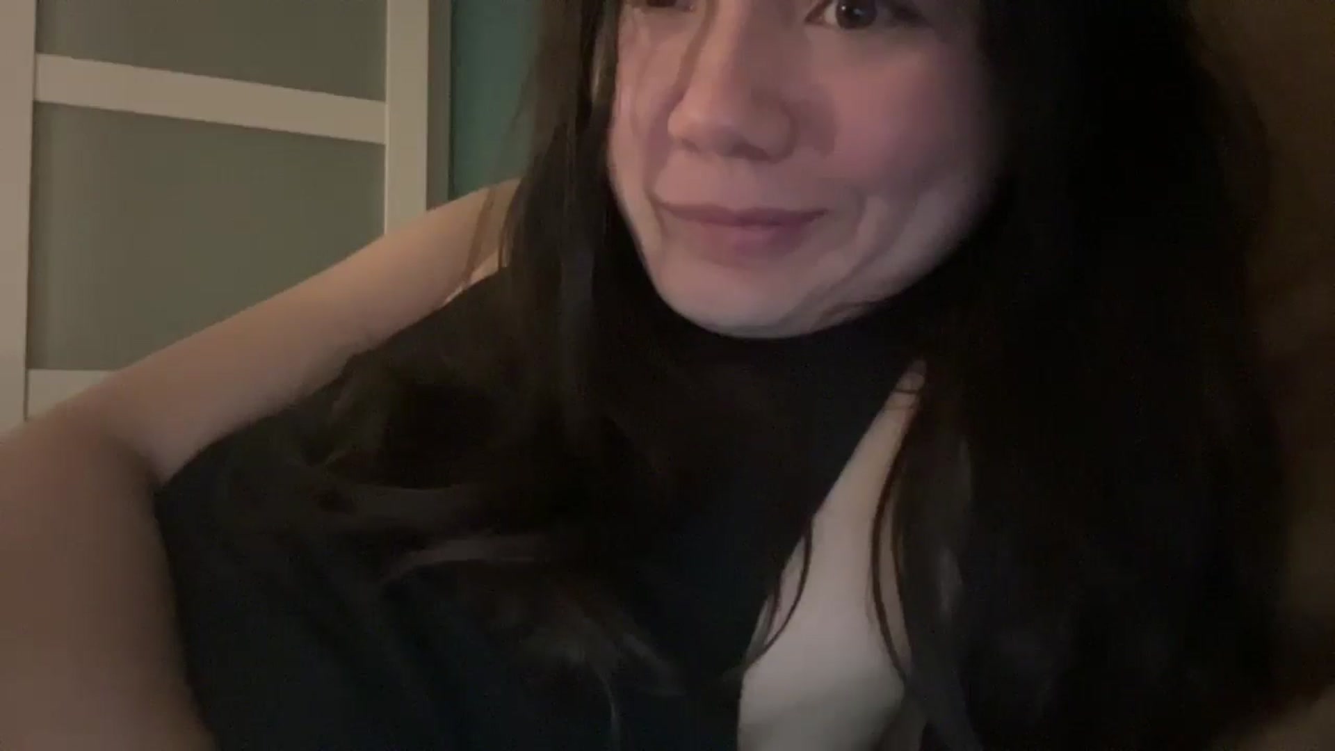 Gallery image thumbnail from imava's myfreecams stream on, 05/25/2025, 22:19 image 5 of 20