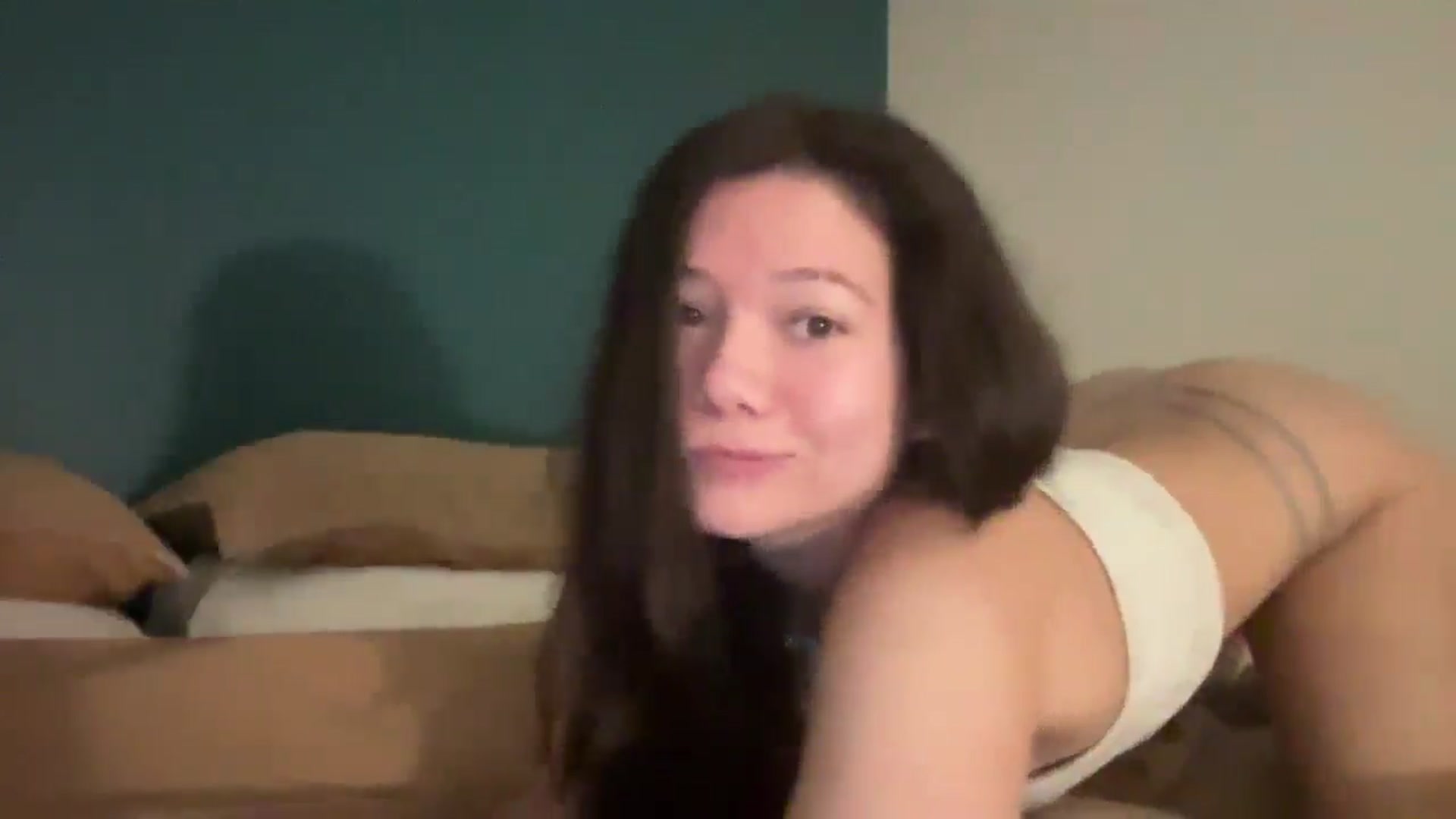 Gallery image thumbnail from imava's myfreecams stream on, 06/01/2025, 22:04 image 2 of 20