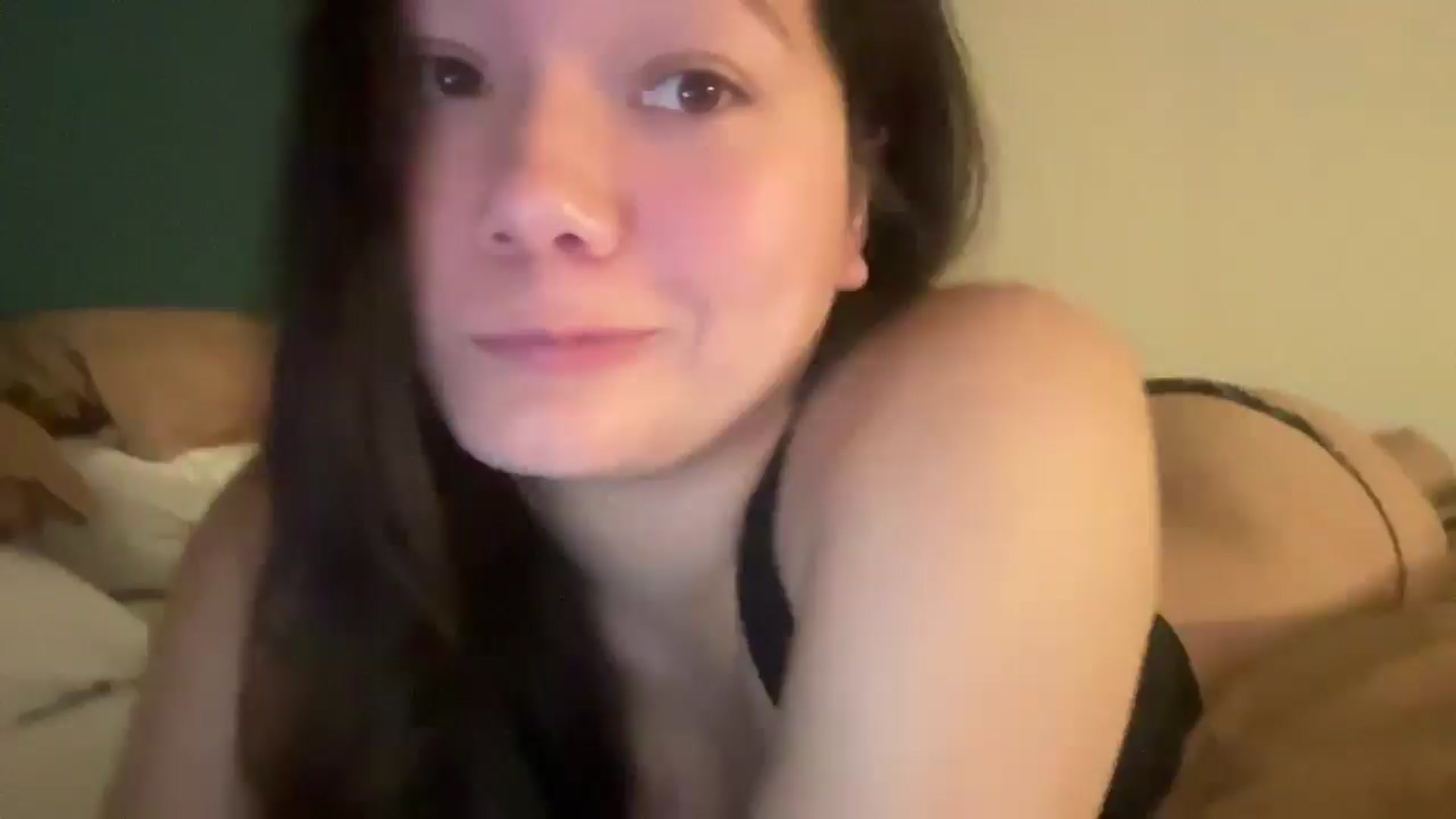 Gallery image thumbnail from imava's myfreecams stream on, 06/07/2025, 09:39 image 1 of 20