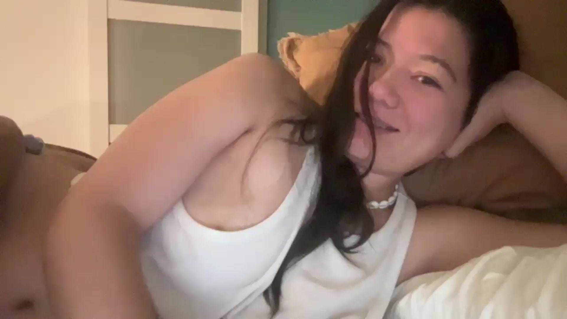 Gallery image thumbnail from imava's myfreecams stream on, 06/09/2025, 20:15 image 7 of 20
