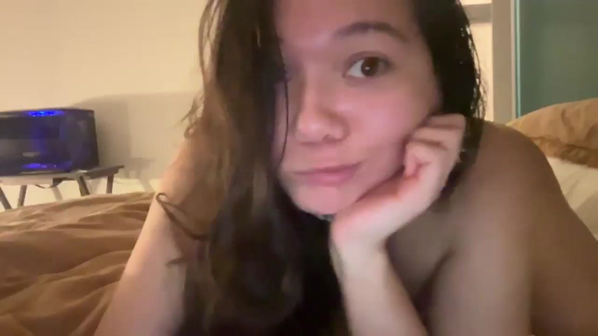 Gallery image thumbnail from imava's myfreecams stream on, 06/15/2025, 03:21 image 1 of 20