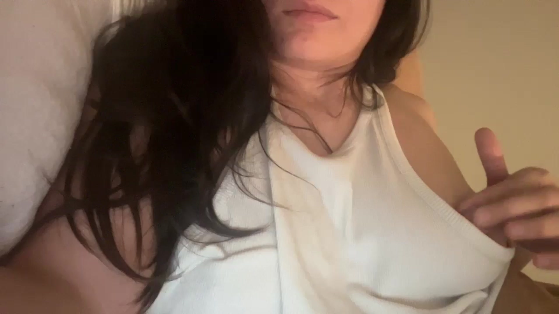Gallery image thumbnail from imava's myfreecams stream on, 07/08/2025, 24:51 image 5 of 20