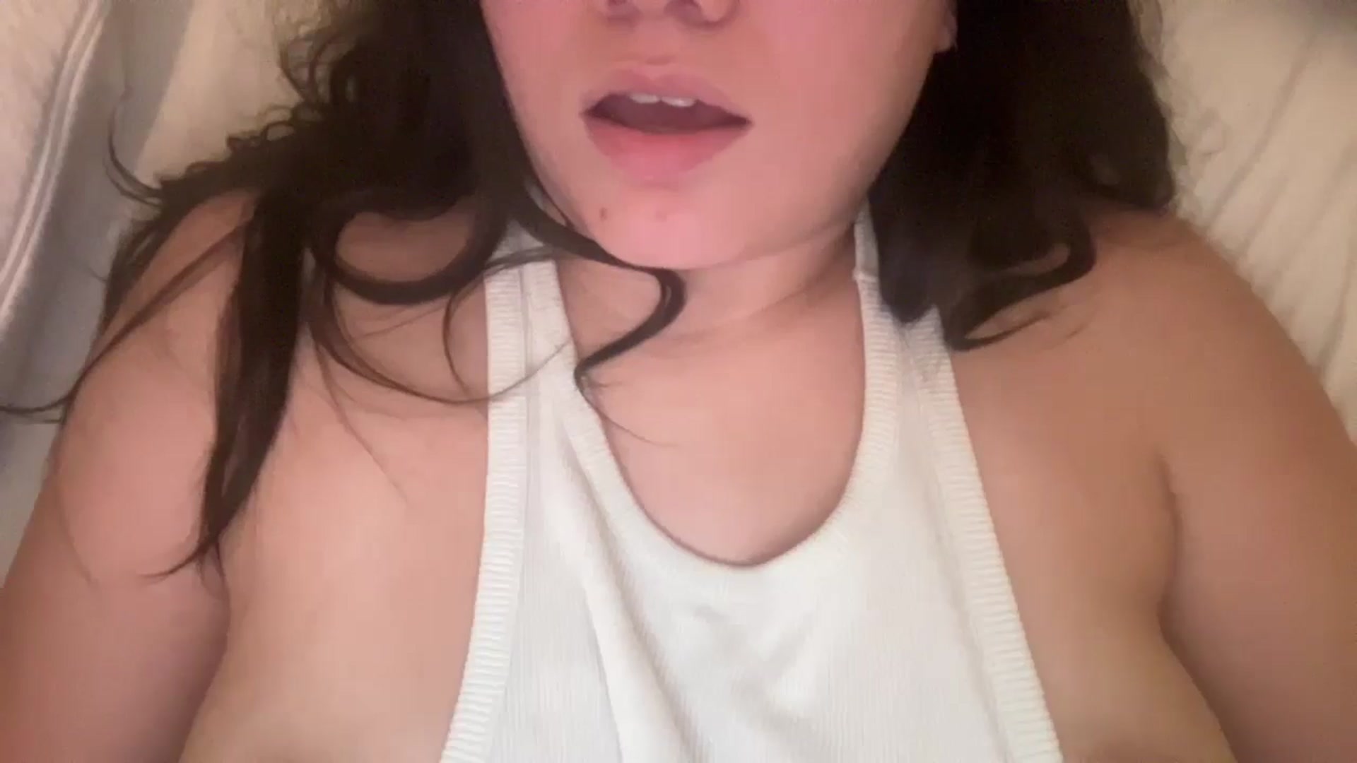 Gallery image thumbnail from imava's myfreecams stream on, 07/08/2025, 24:51 image 16 of 20