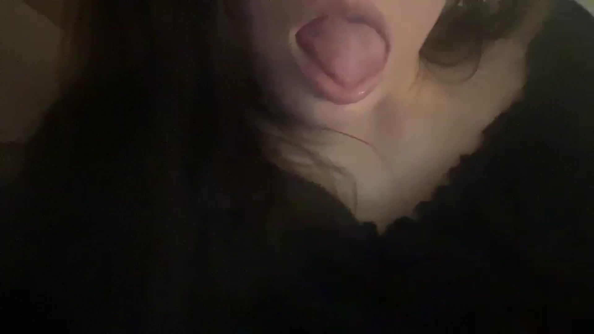 Gallery image thumbnail from imava's myfreecams stream on, 07/10/2025, 05:58 image 10 of 20