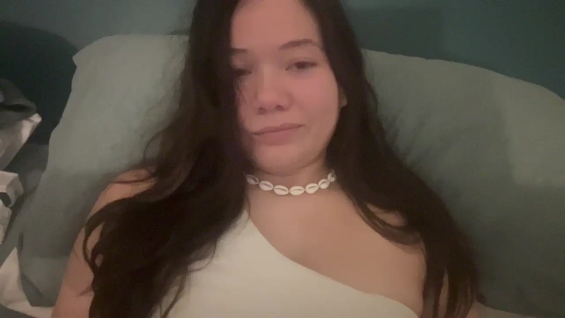 Gallery image thumbnail from imava's myfreecams stream on, 07/14/2025, 16:57 image 17 of 20
