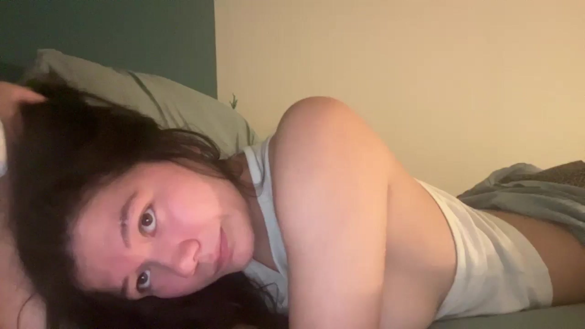 Gallery image thumbnail from imava's myfreecams stream on, 07/15/2025, 17:45 image 7 of 20