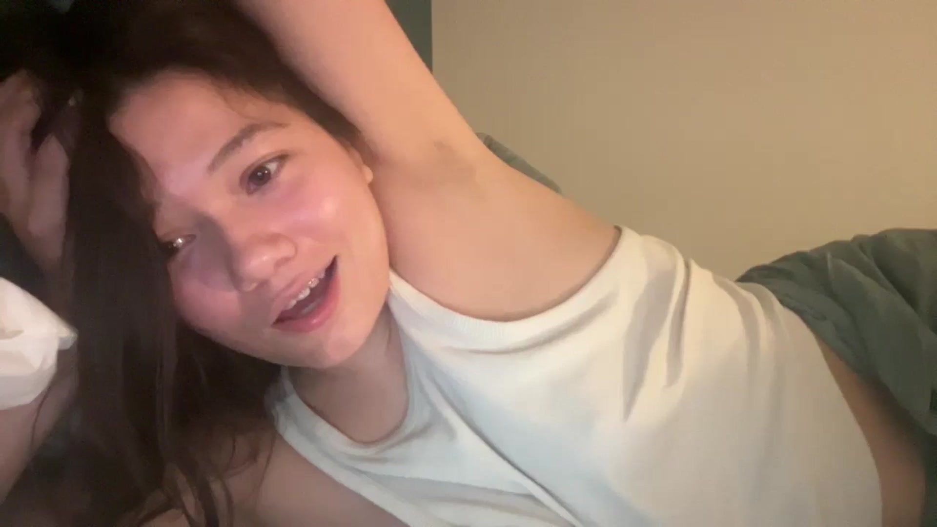 Gallery image thumbnail from imava's myfreecams stream on, 07/16/2025, 04:51 image 15 of 20
