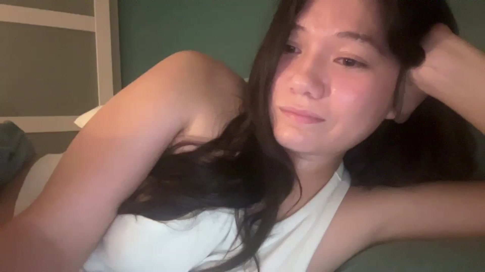 Gallery image thumbnail from imava's myfreecams stream on, 07/16/2025, 04:51 image 10 of 20