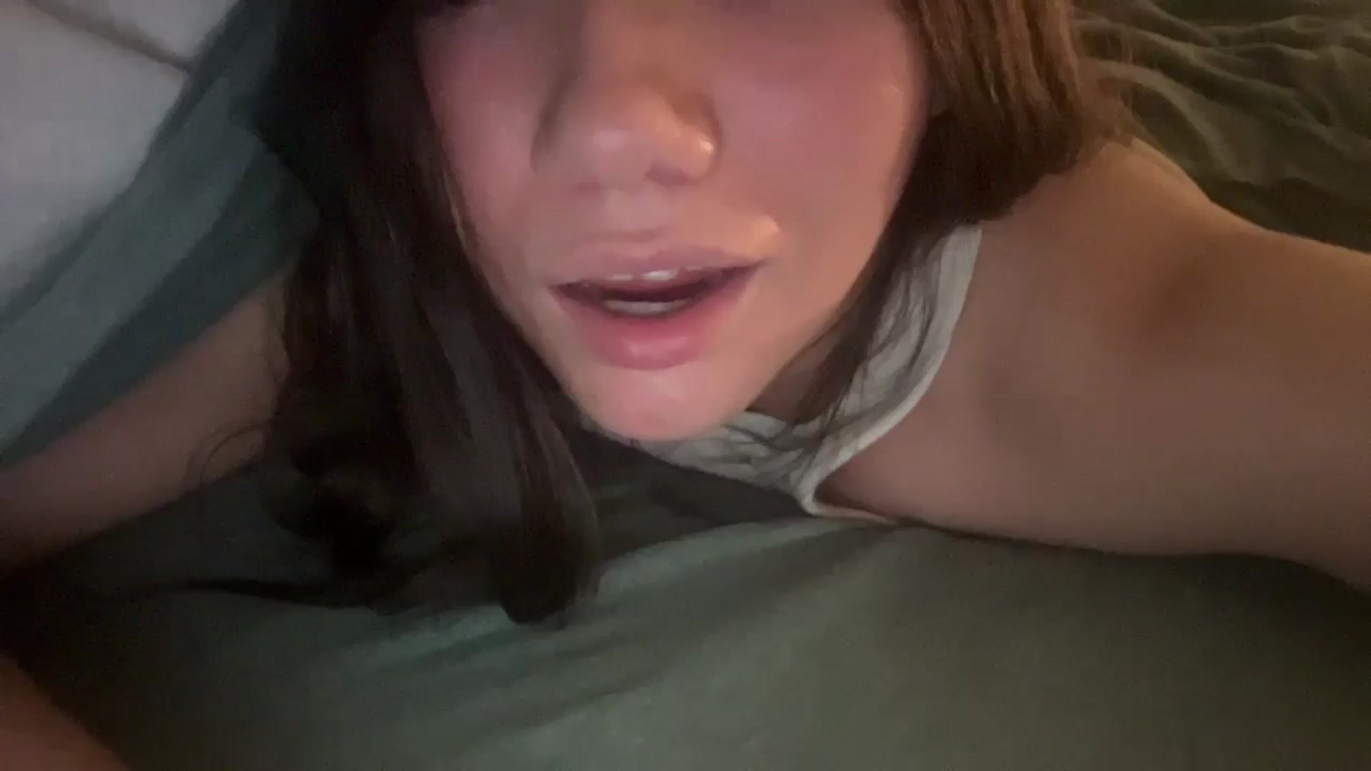 Gallery image thumbnail from imava's myfreecams stream on, 07/16/2025, 04:51 image 17 of 20