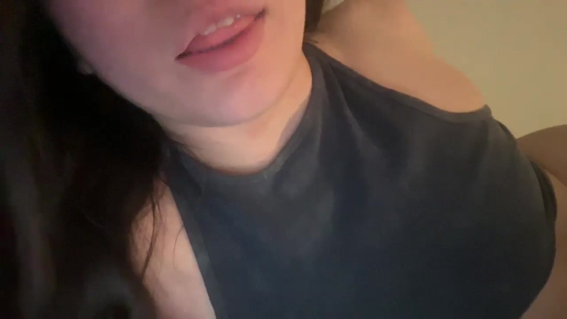 Gallery image thumbnail from imava's myfreecams stream on, 07/16/2025, 16:46 image 8 of 20