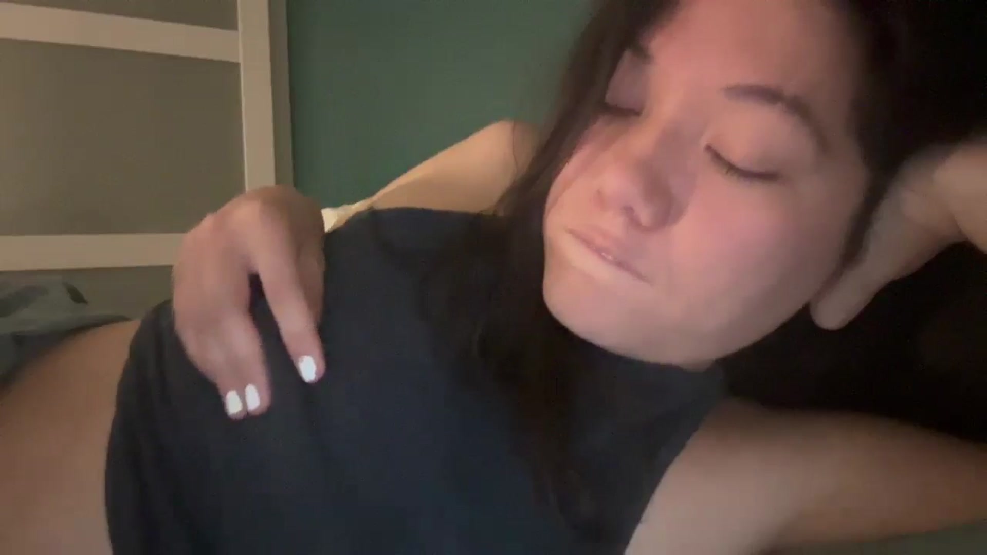 Gallery image thumbnail from imava's myfreecams stream on, 07/16/2025, 16:46 image 20 of 20