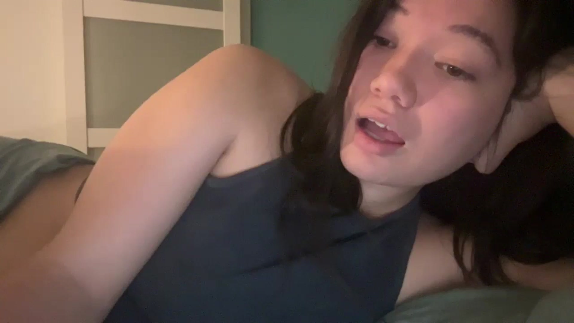 Gallery image thumbnail from imava's myfreecams stream on, 07/16/2025, 17:15 image 2 of 20