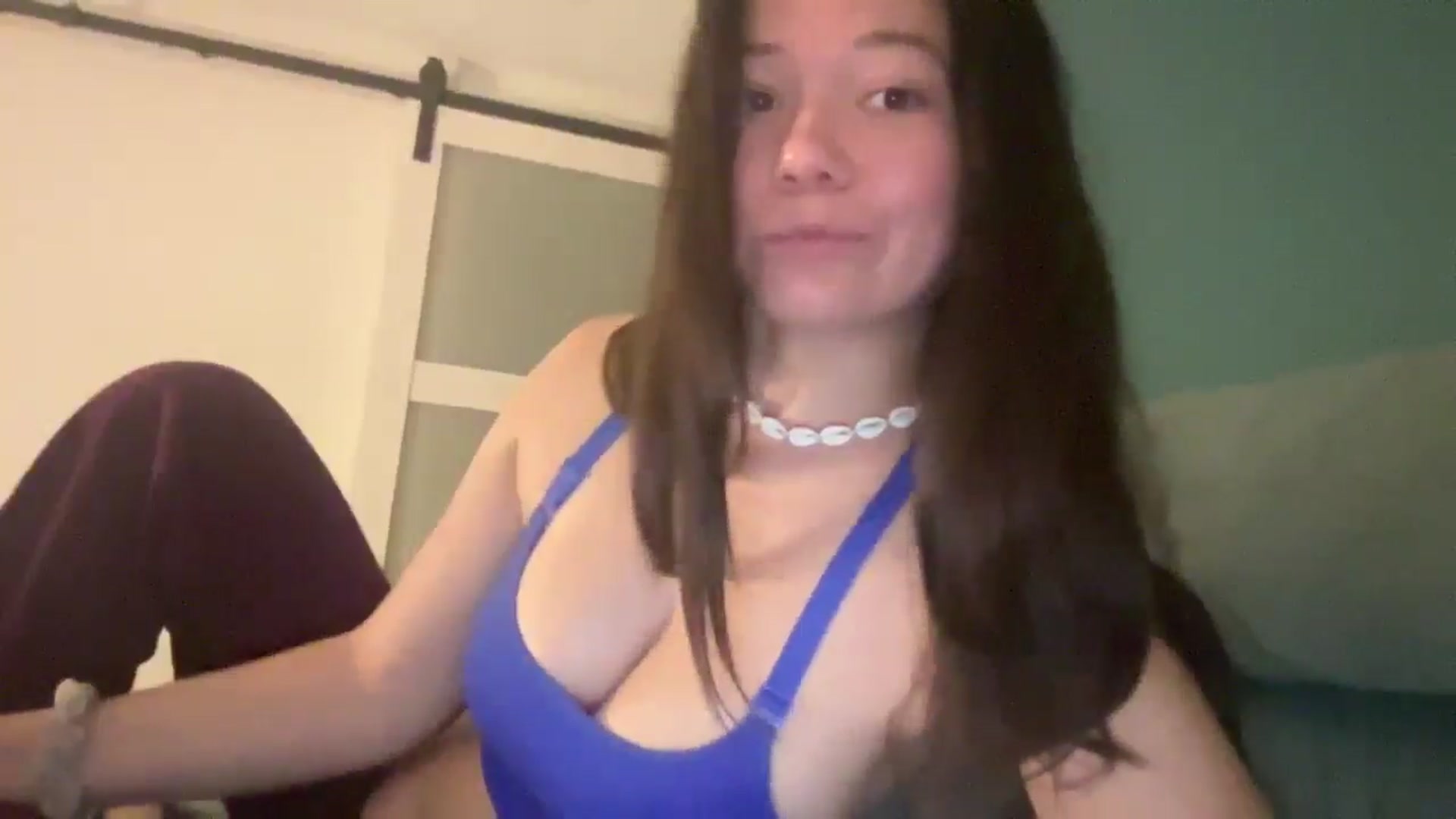 Gallery image thumbnail from imava's myfreecams stream on, 07/18/2025, 18:42 image 2 of 20