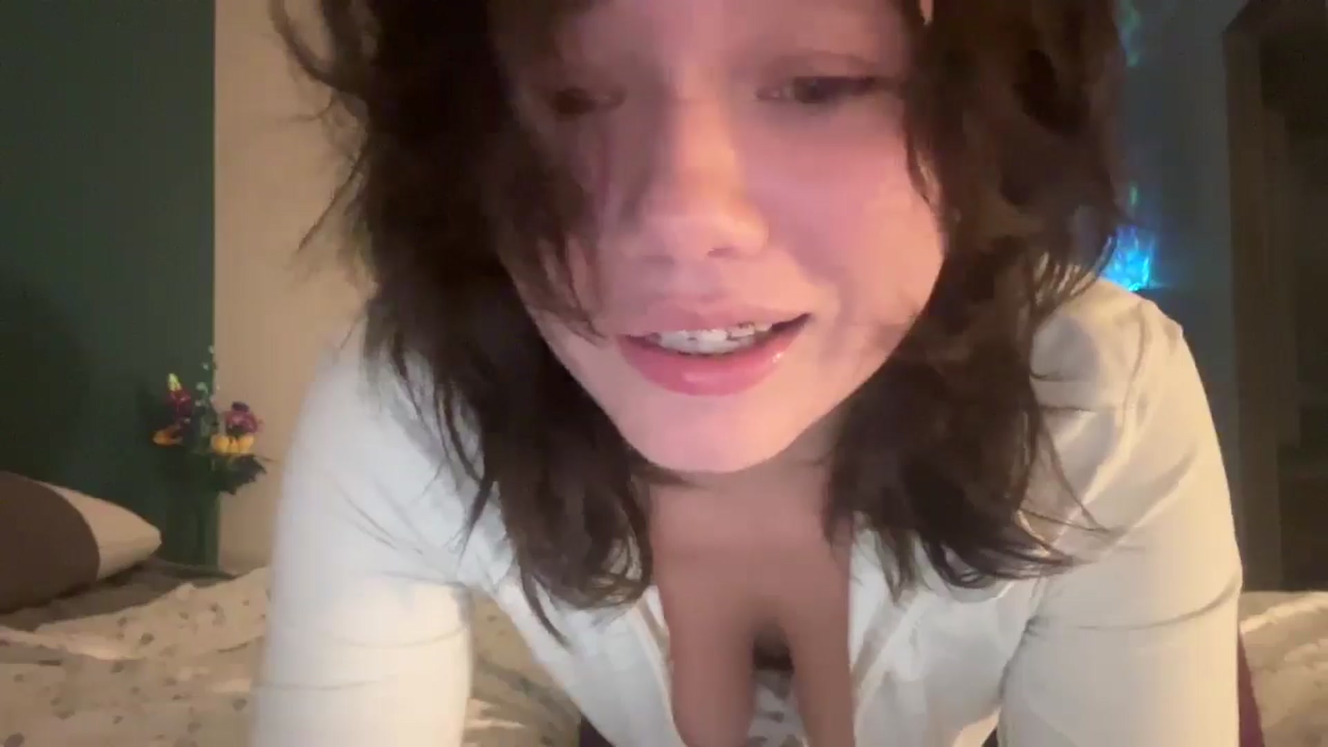 Gallery image thumbnail from imava's myfreecams stream on, 07/28/2025, 23:01 image 7 of 20
