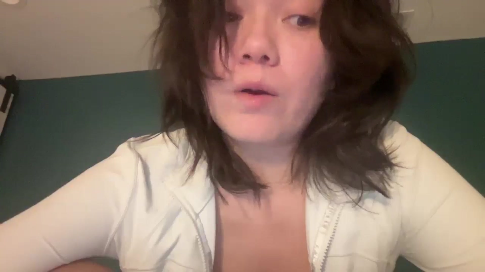 Gallery image thumbnail from imava's myfreecams stream on, 07/28/2025, 23:01 image 20 of 20