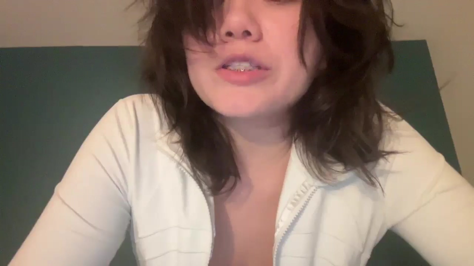 Gallery image thumbnail from imava's myfreecams stream on, 07/28/2025, 23:01 image 6 of 20