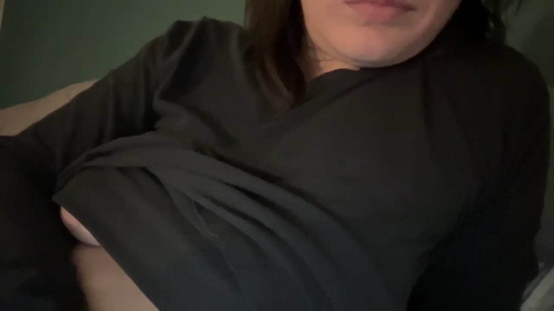 Gallery image thumbnail from imava's myfreecams stream on, 08/07/2025, 03:15 image 3 of 20