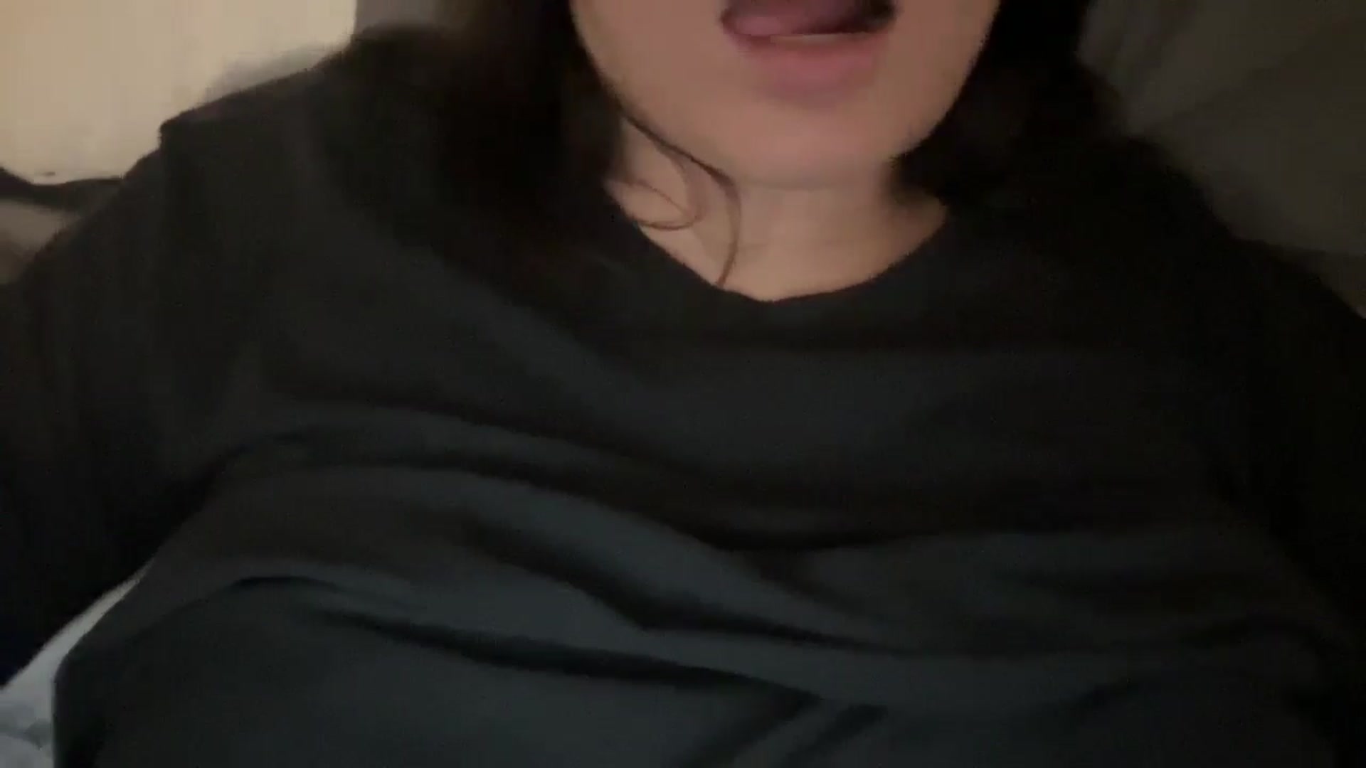 Gallery image thumbnail from imava's myfreecams stream on, 08/07/2025, 04:44 image 9 of 20