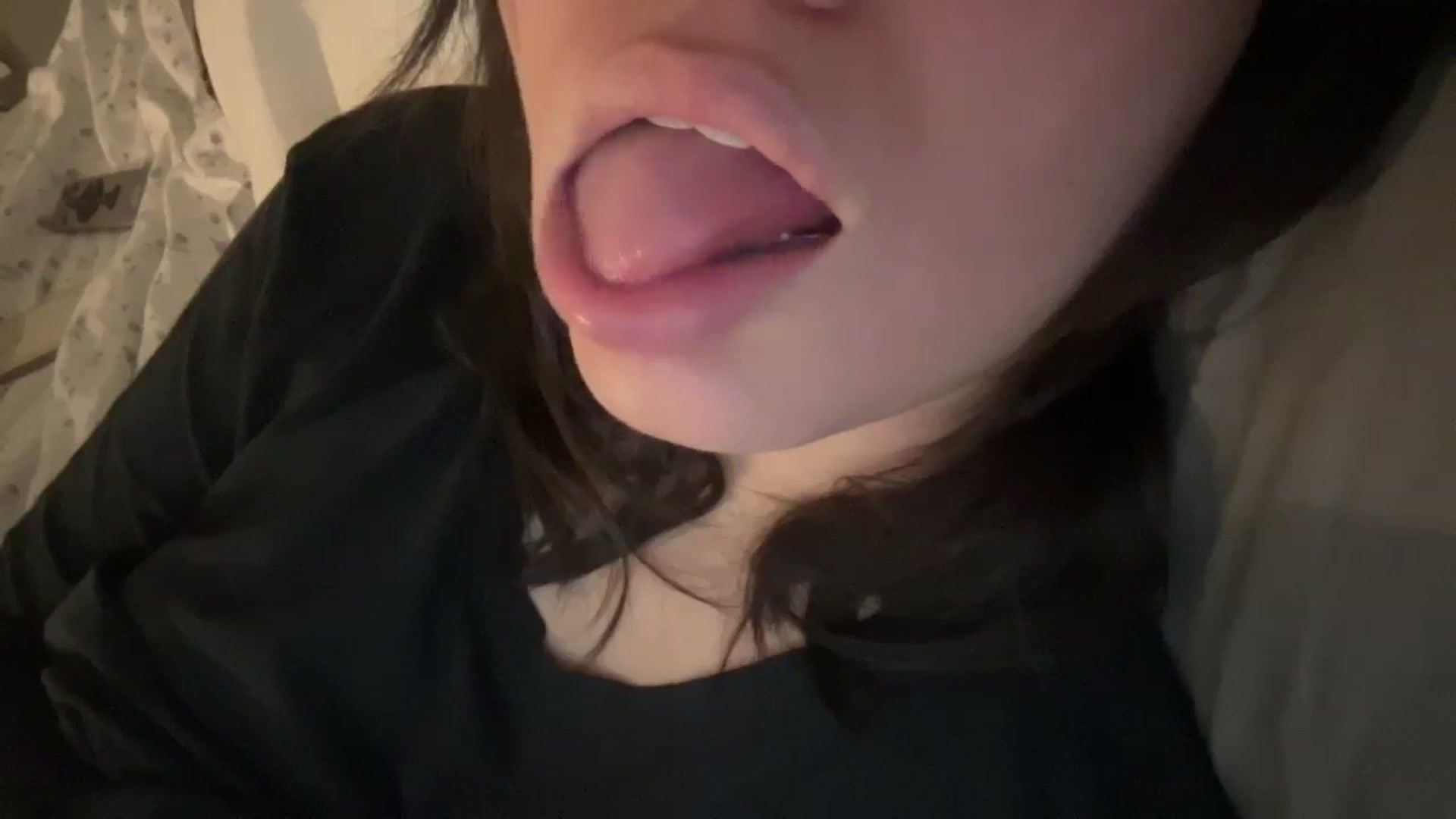 Gallery image thumbnail from imava's myfreecams stream on, 08/07/2025, 04:44 image 15 of 20