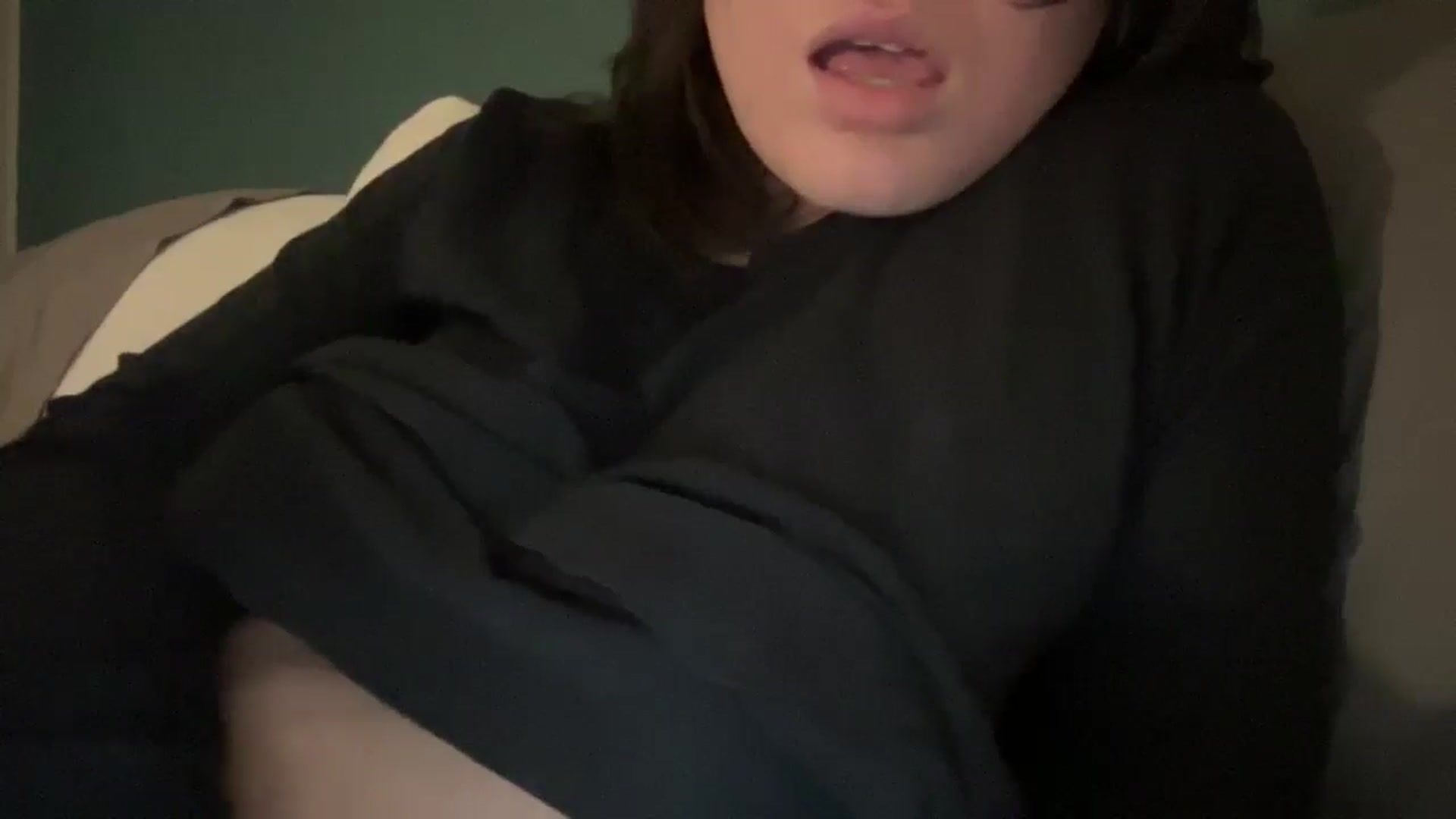Gallery image thumbnail from imava's myfreecams stream on, 08/07/2025, 06:02 image 15 of 20