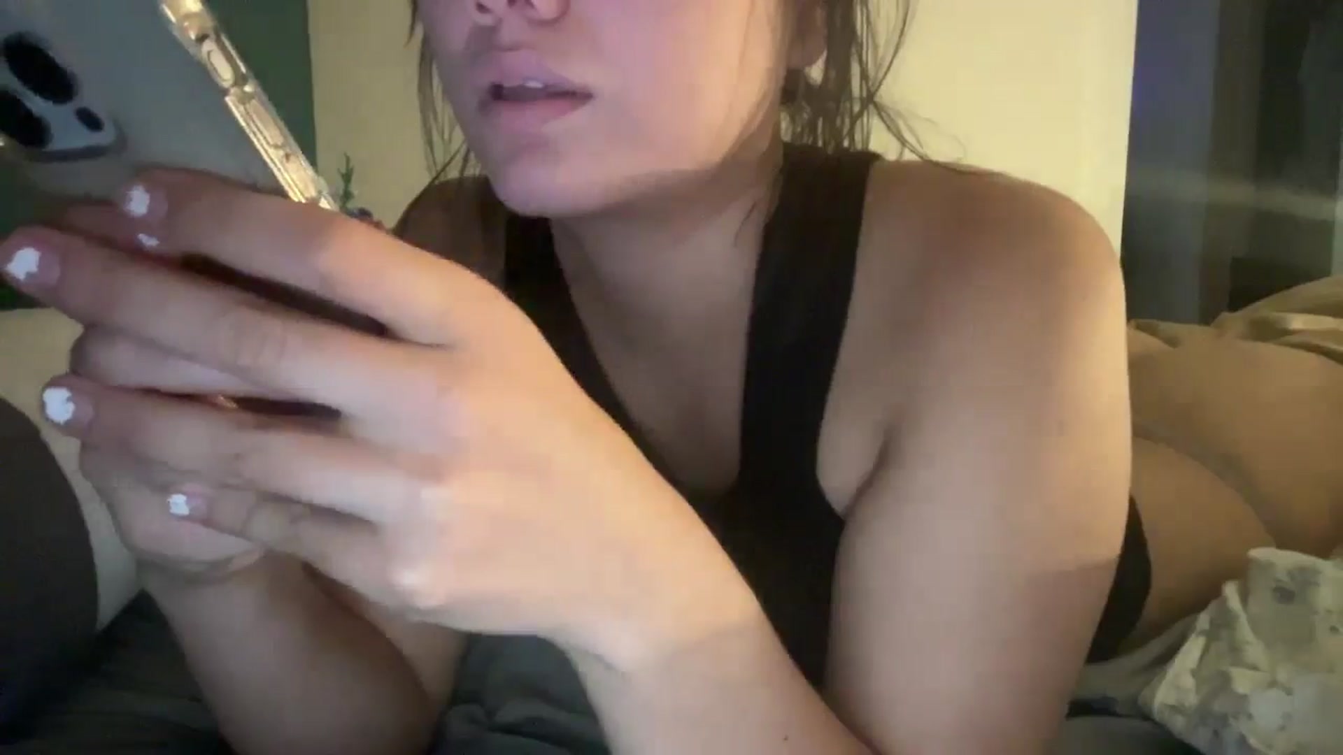 Gallery image thumbnail from imava's myfreecams stream on, 08/07/2025, 20:52 image 2 of 20