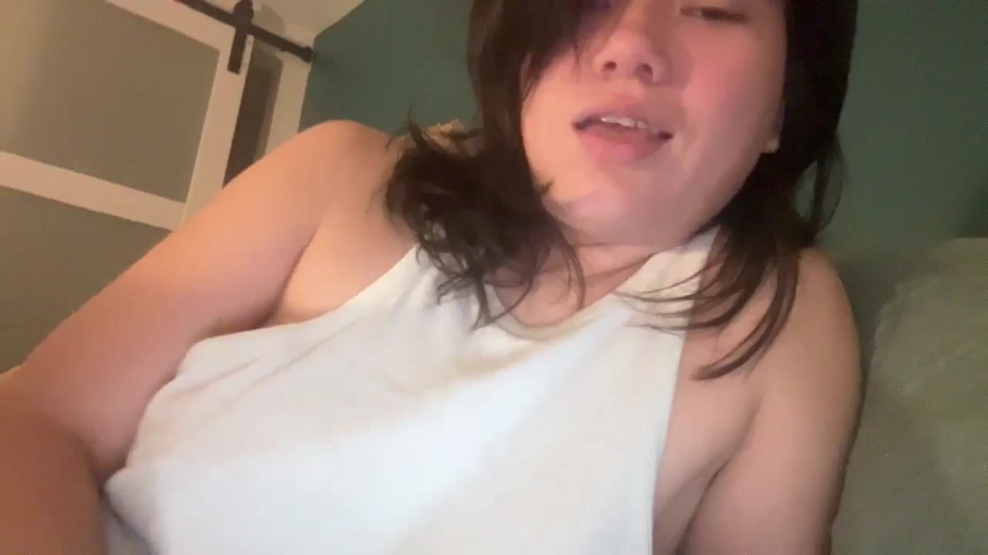 Gallery image thumbnail from imava's myfreecams stream on, 08/21/2025, 18:10 image 11 of 20