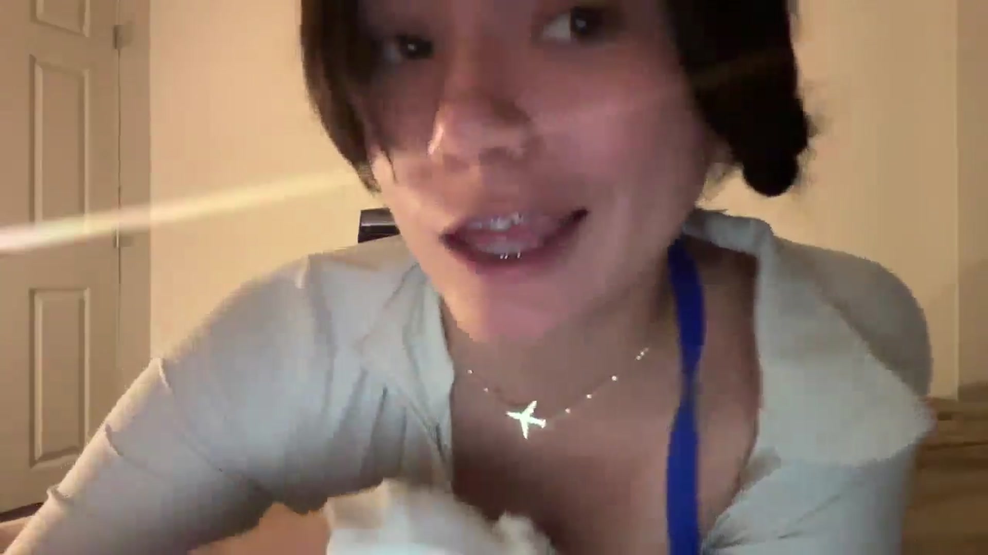 Gallery image thumbnail from imava's myfreecams stream on, 08/22/2025, 01:52 image 6 of 20