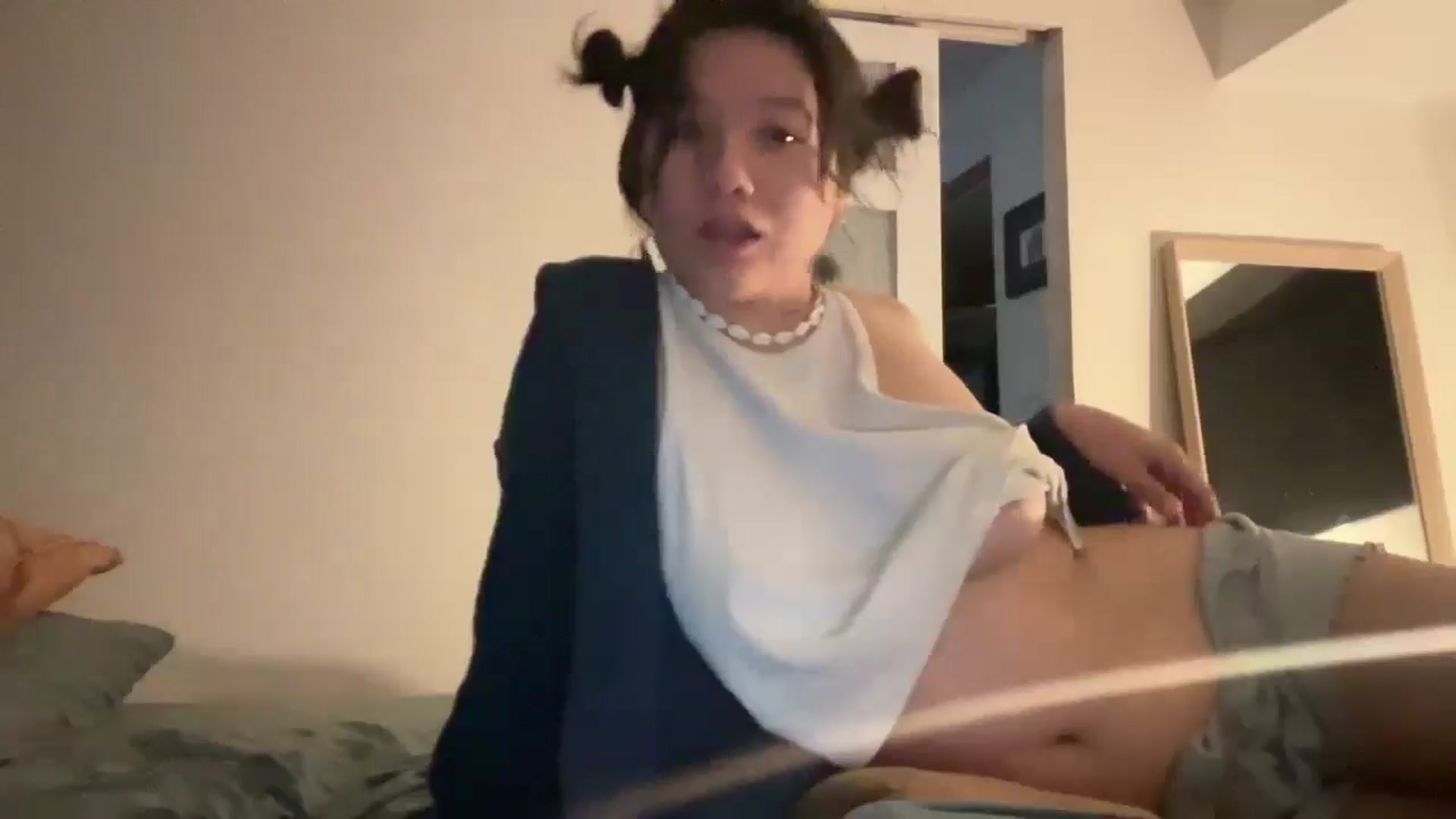 Gallery image thumbnail from imava's myfreecams stream on, 08/23/2025, 17:11 image 9 of 20
