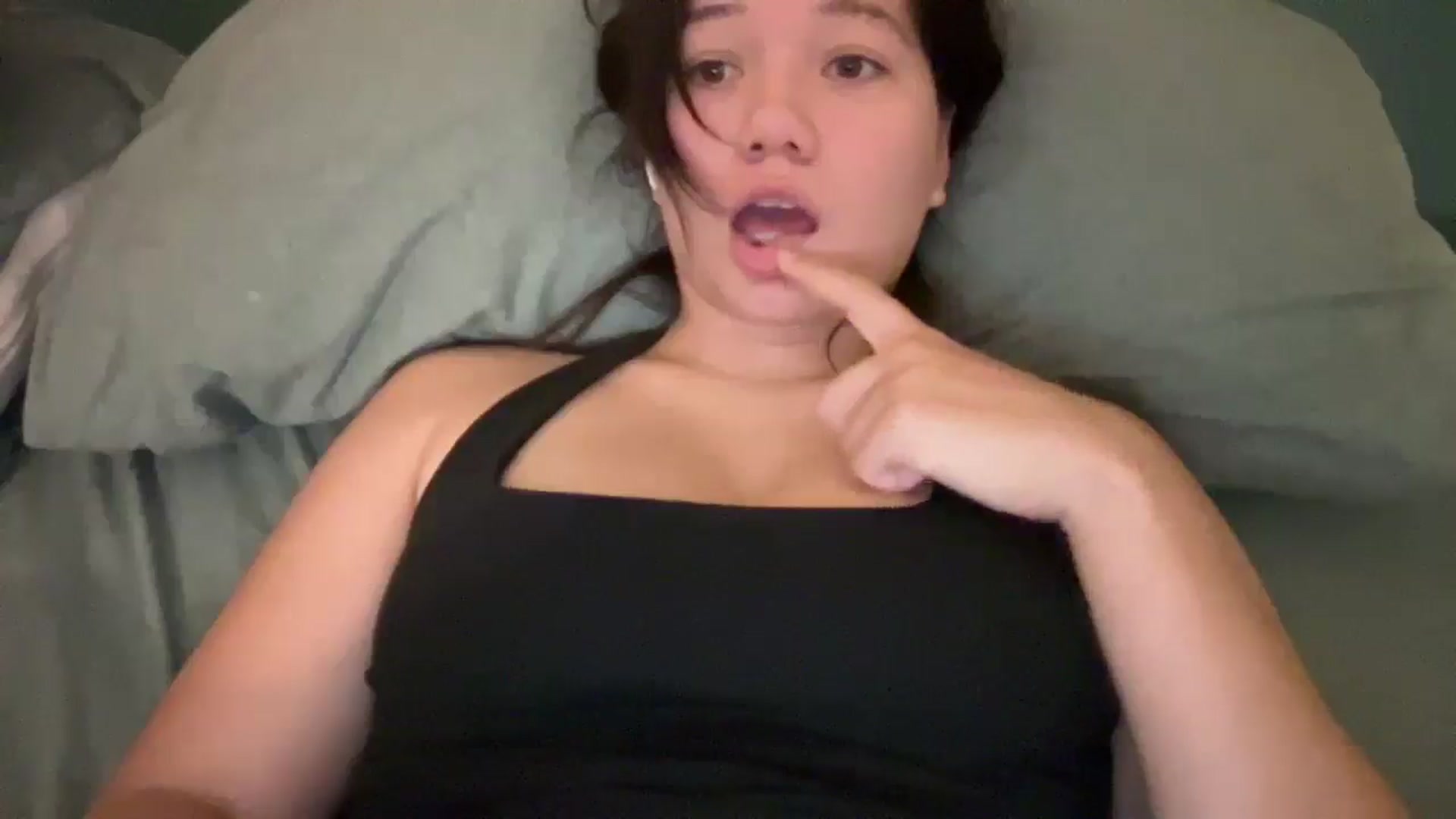 Gallery image thumbnail from imava's myfreecams stream on, 08/30/2025, 24:01 image 13 of 20