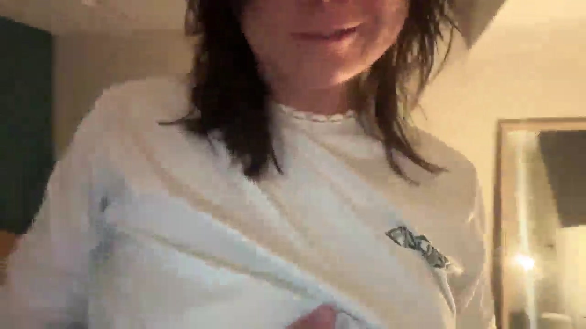Gallery image thumbnail from imava's myfreecams stream on, 09/03/2025, 06:07 image 18 of 20