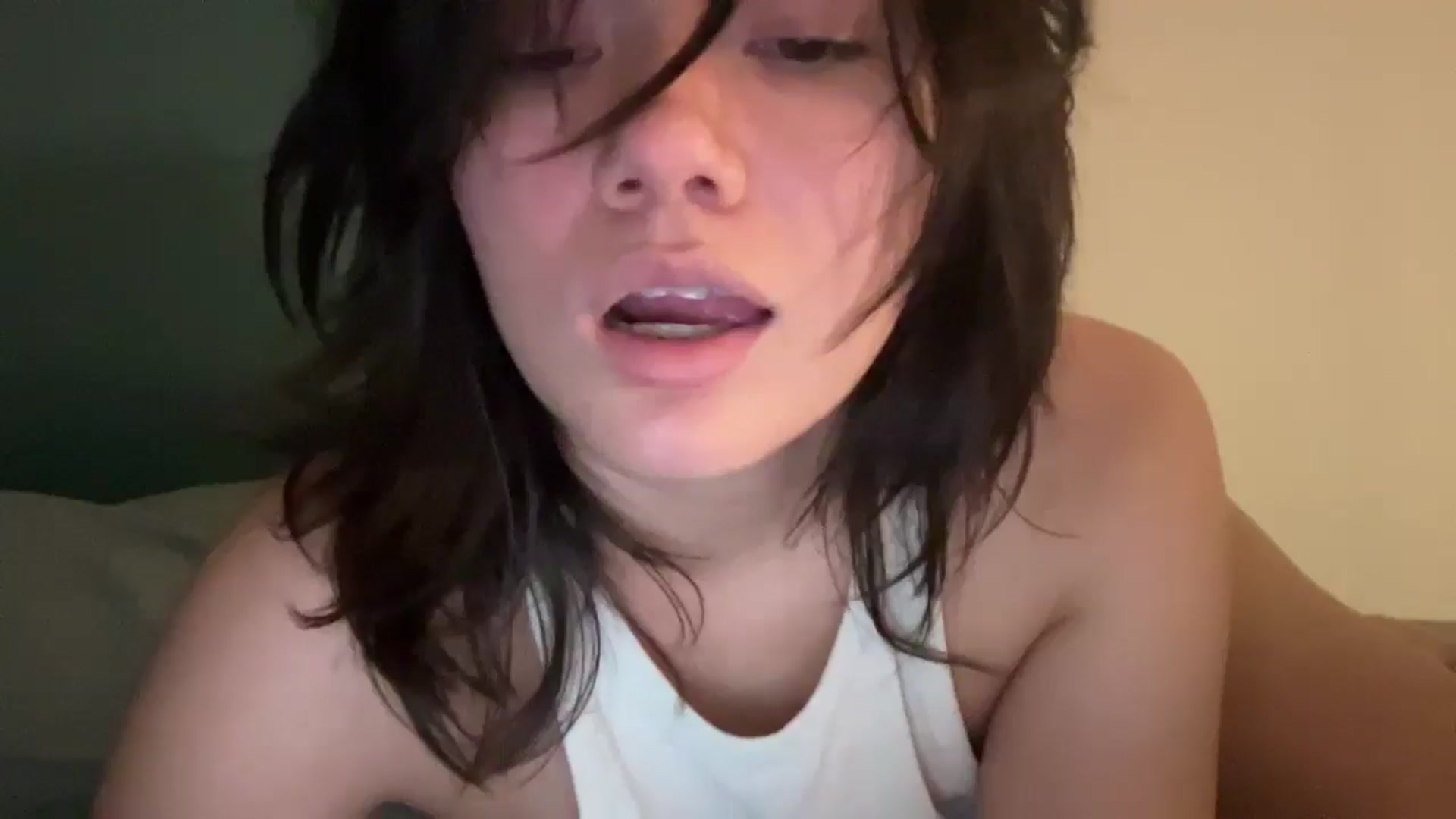 Gallery image thumbnail from imava's myfreecams stream on, 09/11/2025, 23:30 image 19 of 20