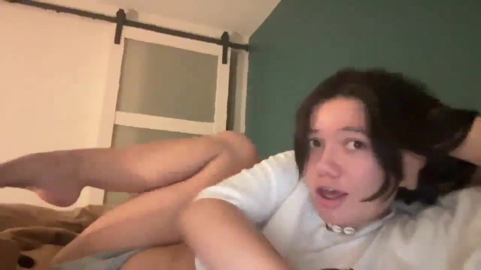 Gallery image thumbnail from imava's myfreecams stream on, 09/23/2025, 01:43 image 8 of 20