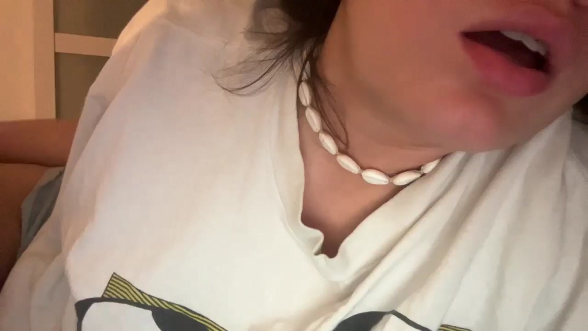 Gallery image thumbnail from imava's myfreecams stream on, 09/23/2025, 01:43 image 20 of 20