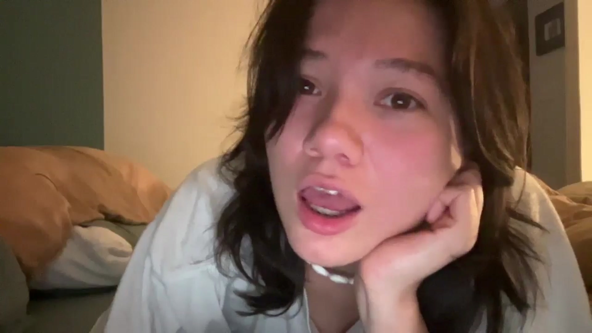 Gallery image thumbnail from imava's myfreecams stream on, 09/23/2025, 12:16 image 20 of 20