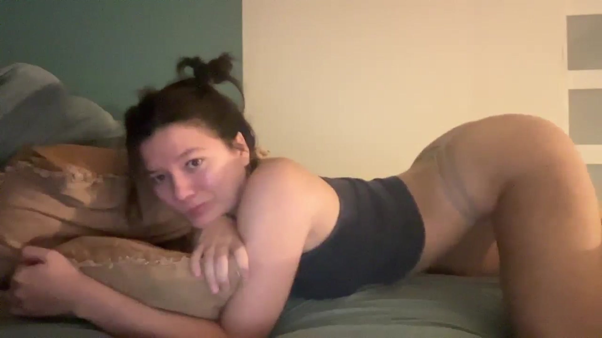 Gallery image thumbnail from imava's myfreecams stream on, 10/03/2025, 21:08 image 2 of 20