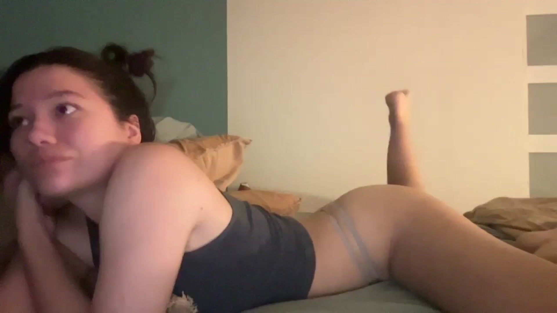 Gallery image thumbnail from imava's myfreecams stream on, 10/03/2025, 21:08 image 1 of 20