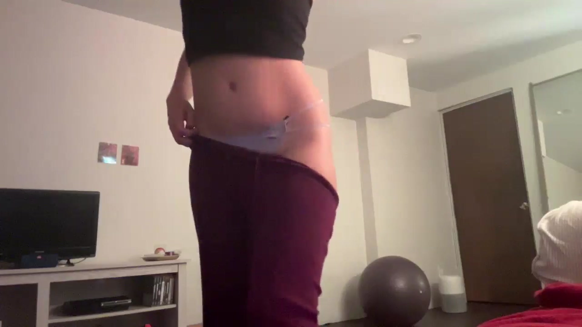 Gallery image thumbnail from imava's myfreecams stream on, 10/04/2025, 04:50 image 2 of 20