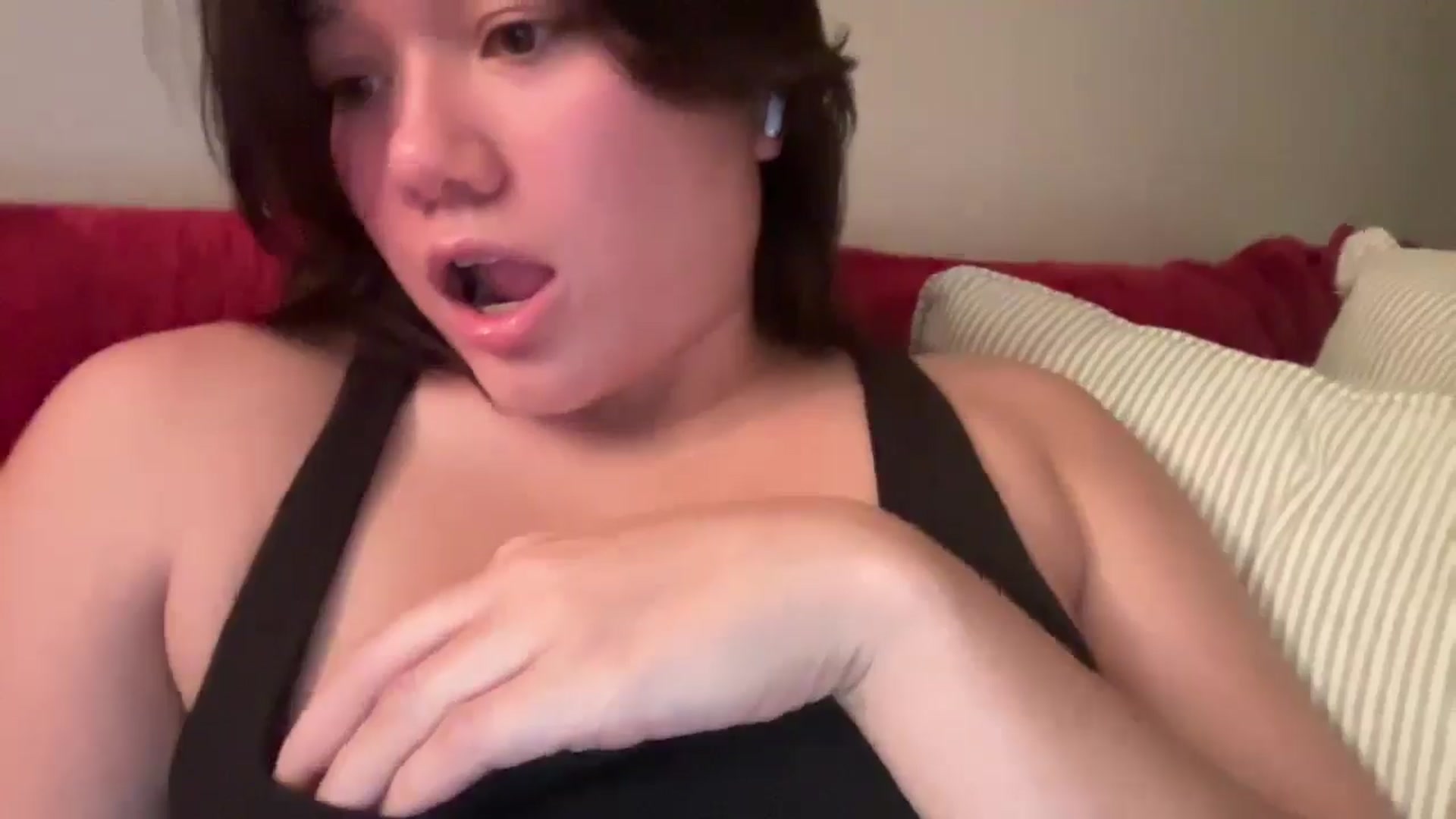 Gallery image thumbnail from imava's myfreecams stream on, 10/07/2025, 08:25 image 8 of 20