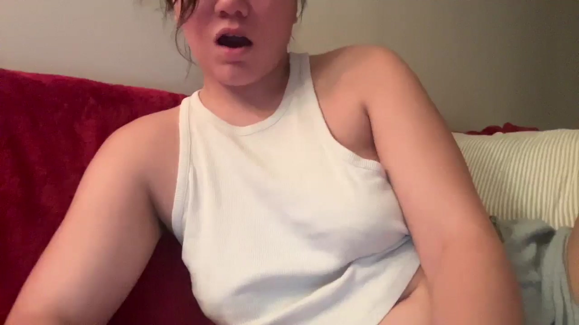 Gallery image thumbnail from imava's myfreecams stream on, 10/10/2025, 03:43 image 12 of 20
