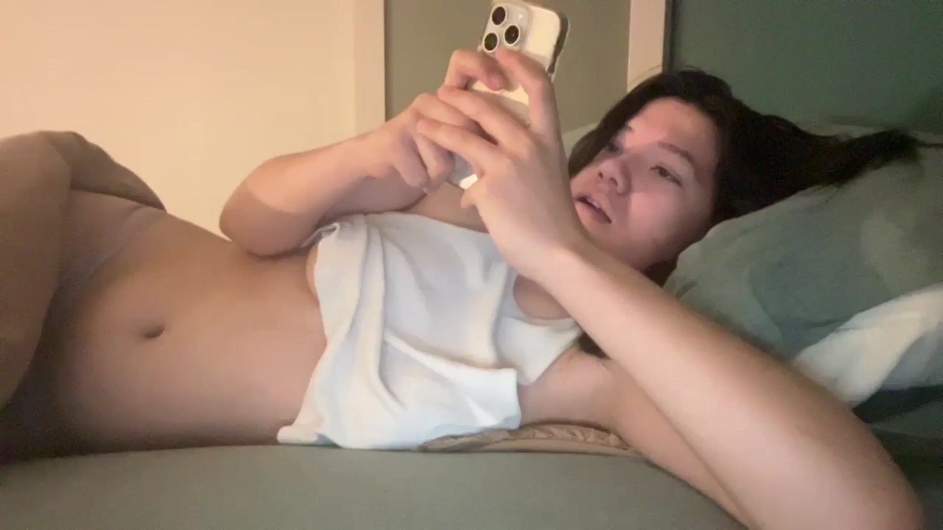Gallery image thumbnail from imava's myfreecams stream on, 10/10/2025, 22:31 image 7 of 20