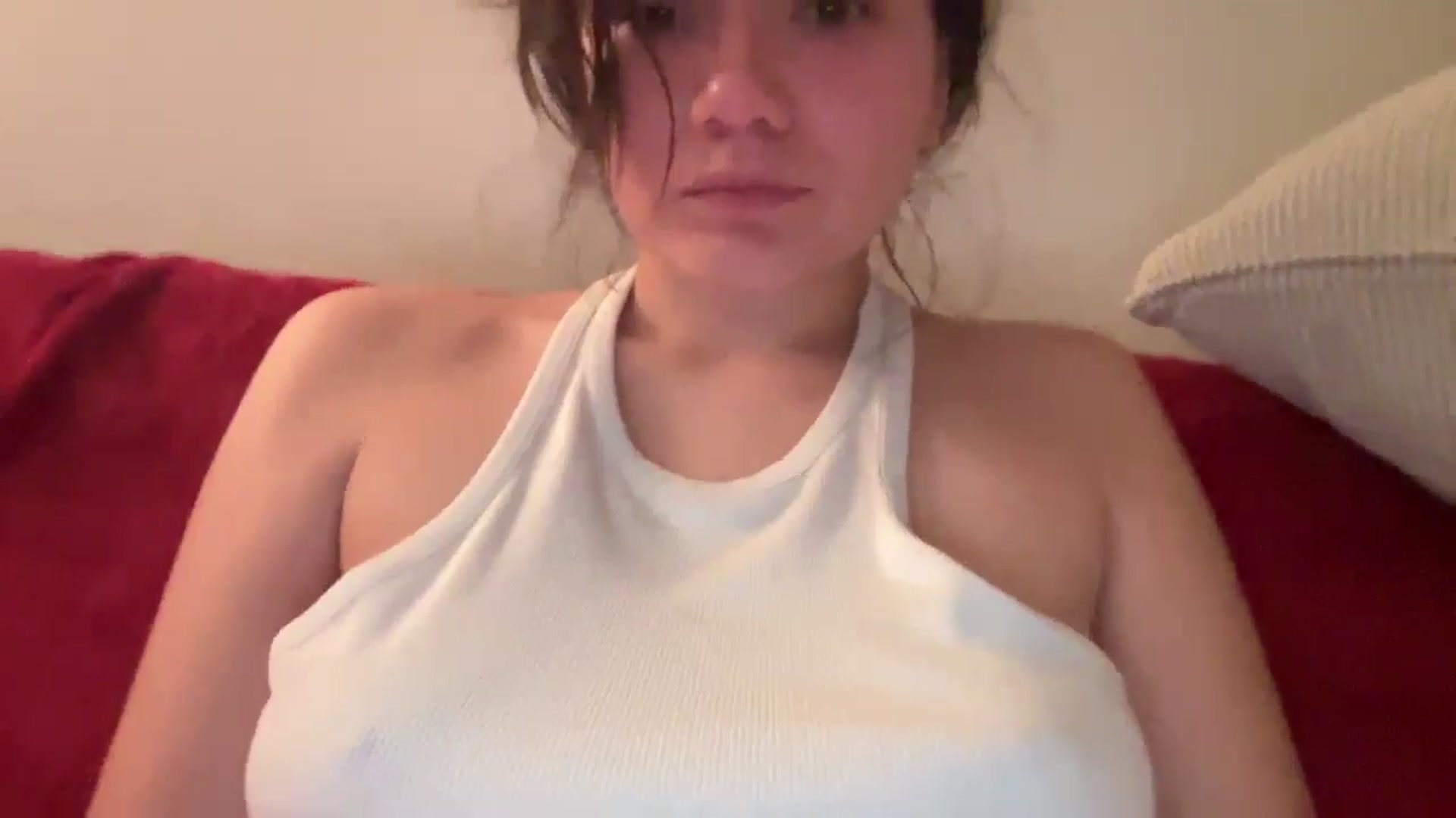 Gallery image thumbnail from imava's myfreecams stream on, 10/15/2025, 11:54 image 17 of 20