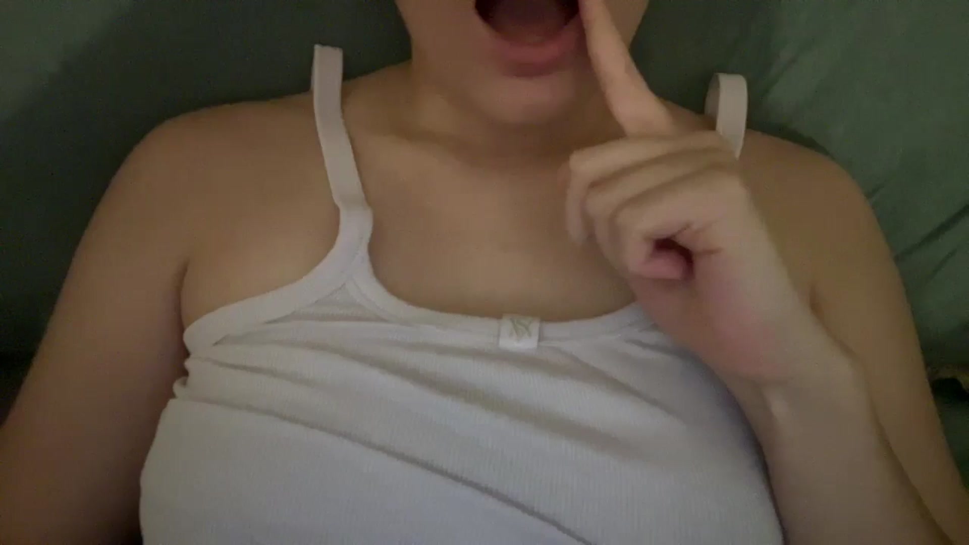 Gallery image thumbnail from imava's myfreecams stream on, 10/17/2025, 07:59 image 16 of 20