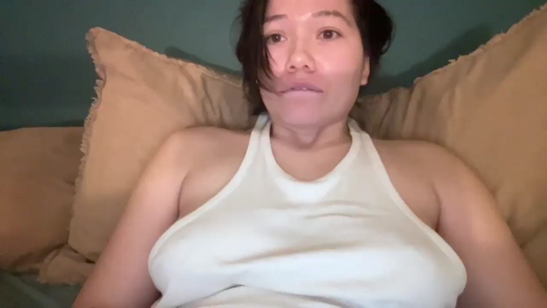 Gallery image thumbnail from imava's myfreecams stream on, 10/23/2025, 08:06 image 1 of 20