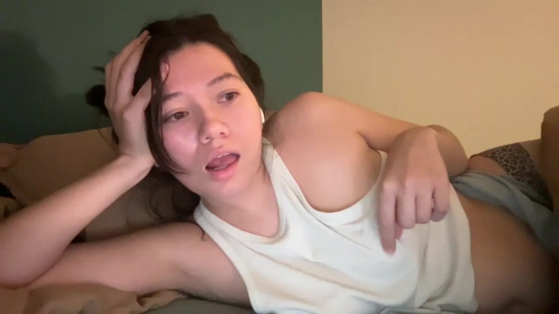 Gallery image thumbnail from imava's myfreecams stream on, 10/23/2025, 09:19 image 2 of 20